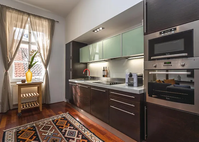 Spacious Elegant At The Old Town Square Lejlighed *